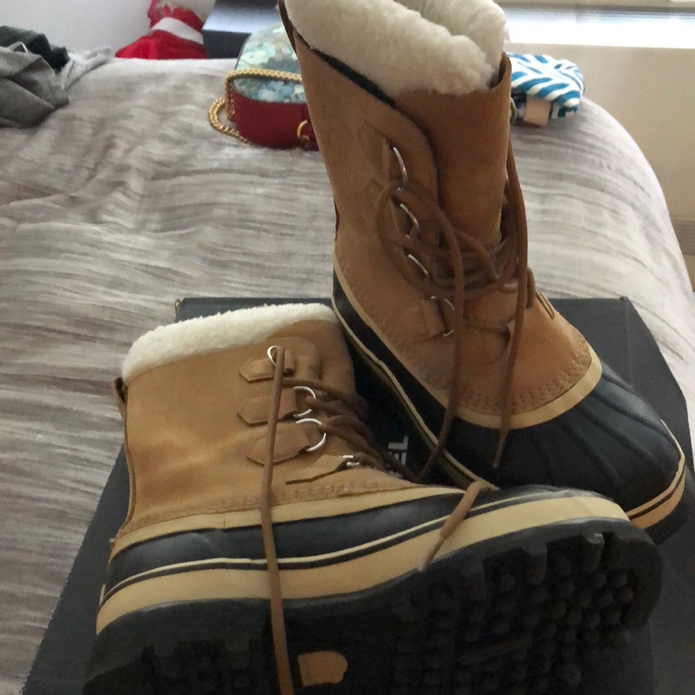 Sorel Caribou snow boots